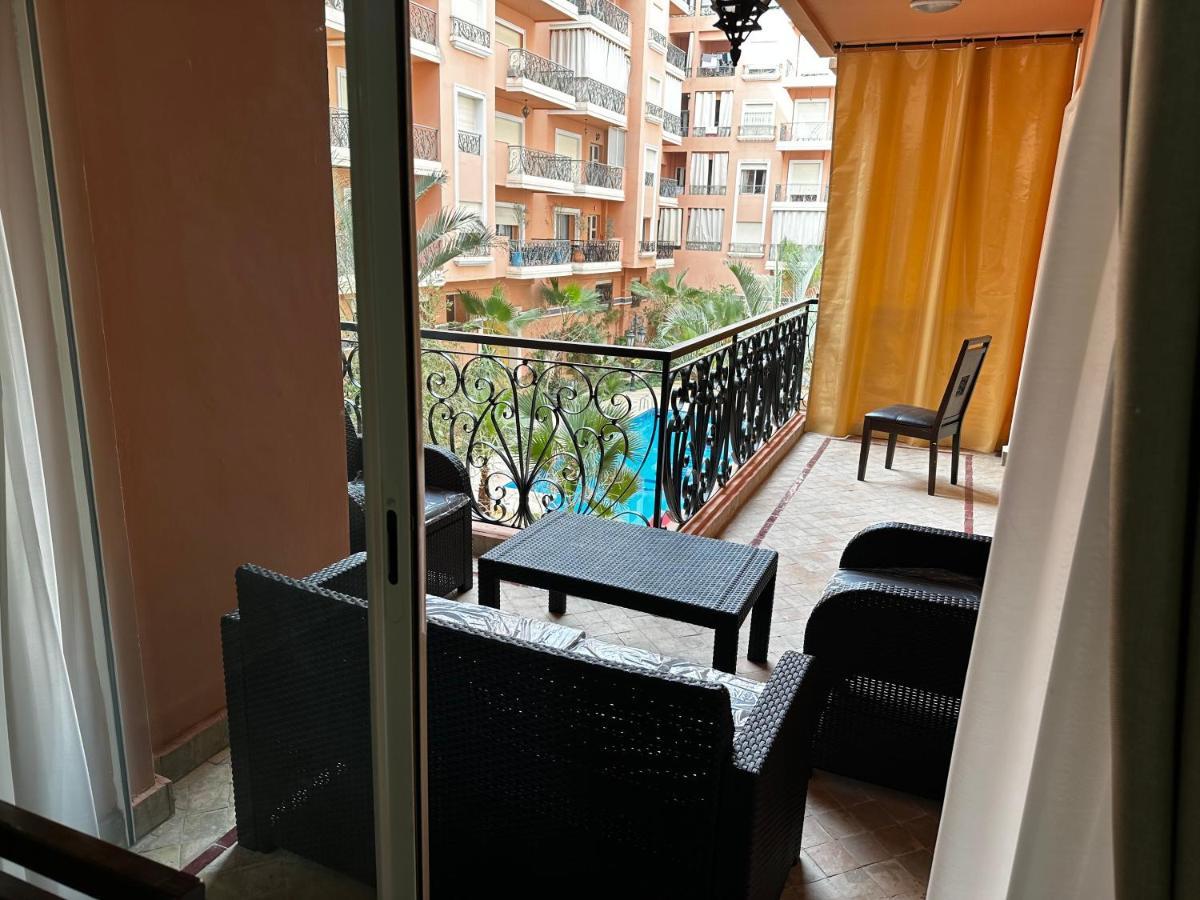 Beautiful, Great Equipped 122 M Holiday Apartment Near Majorelle Garden And Gueliz With Pool Views And A Large Balcony And Terrace Marrakesh Extérieur photo